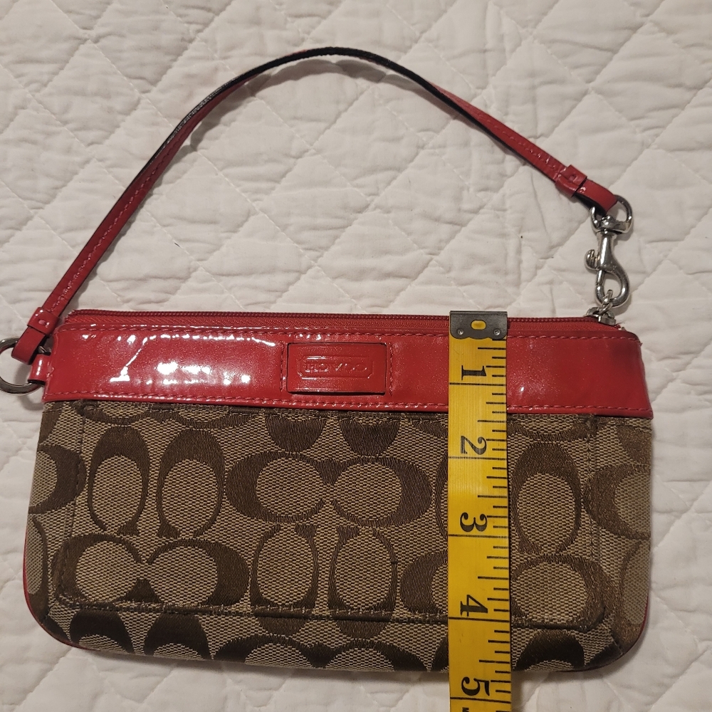 Coach Signature Logo Brown Tan Red Pattern Leather Trim Wristlet Wallet Purse - Picture 6 of 8